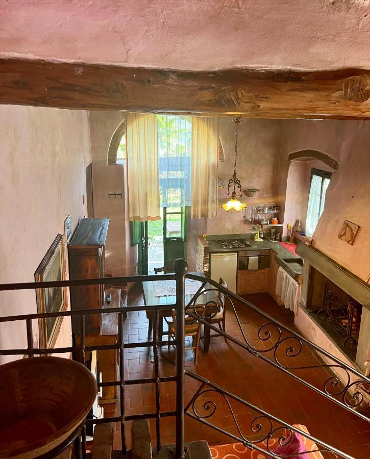 Poggio Alla Pieve Relais Calenzano Bagian luar foto