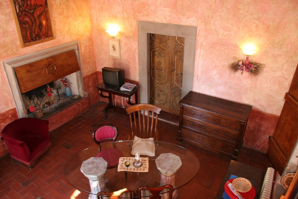 Poggio Alla Pieve Relais Calenzano Ruang foto